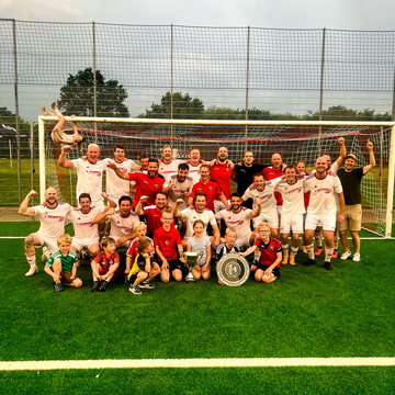 🏆🏆🏆 Dritter Meistertitel in Folge! 🏆🏆🏆
Unsere Ü32 schreibt weiter Vereinsgeschichte und krönt eine herausragende Saison:...
