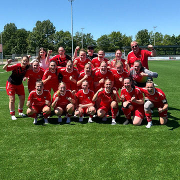🔥 RELEGATION GESICHERT! 🔥

Was für ein wichtiger Sieg! 💪
Unsere SV Damen gewinnen bei hochsommerlichen Temperaturen...