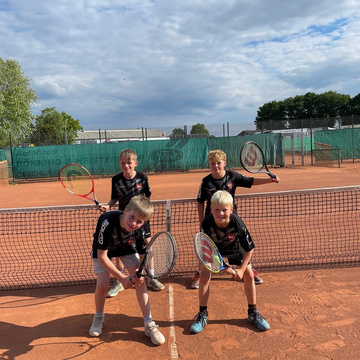 🎾 SV Gescher Jugendtennis – Update! 🎾 
U12: Erstes Mannschaftsspiel der Saison – und direkt spannende Matches! 💪 Leider...