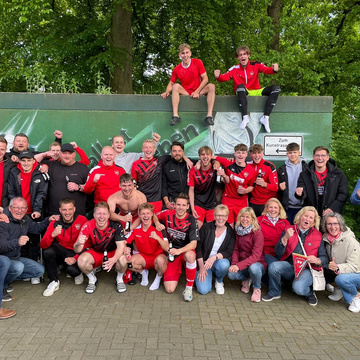 ***2. Mannschaft gewinnt 7:0 in Lette***
Eine absolute Topleistung zeigte unsere 2. Mannschaft beim 7:0 in Lette. Lette...