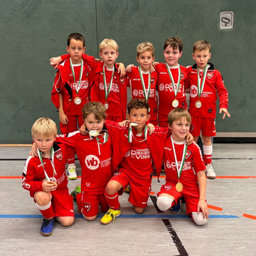 ***Tolles Turnier der G1***

Die G1 spielte am letzten Sonntag Nachmittag ein tolles Turnier in Velen.
Besten Danke a...